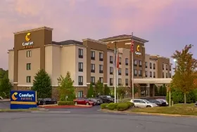 Photograph of Comfort Suites, Little Rock