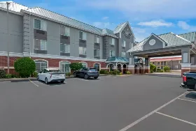 Photograph of Country Inn & Suites, Hot Springs