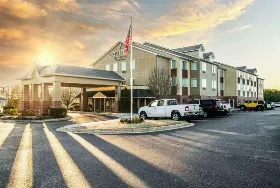 Photograph of Country Inn & Suites, El Dorado