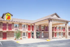 Photograph of Super 8, Clinton