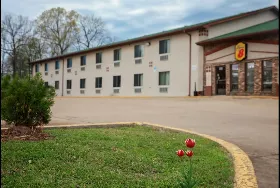 Photograph of Super 8, Mountain Home