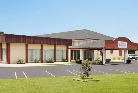 Photograph of Baymont By Wyndham, Little Rock