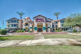 Photograph of Hampton Inn, Goodyear
