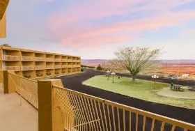 Photograph of Quality Inn, Page