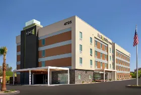 Photograph of Home2 Suites, Phoenix
