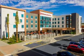 Photograph of Hilton Garden Inn, Chandler