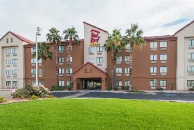 Photograph of Red Roof PLUS+, Phoenix
