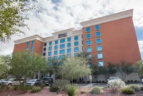 Photograph of Drury Inn & Suites, Phoenix