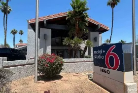 Photograph of Motel 6, Tempe