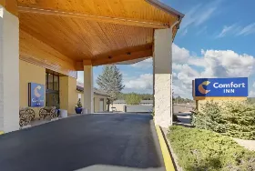 Photograph of Comfort Inn, Williams