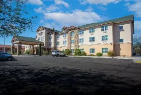 Photograph of Country Inn & Suites, Tucson