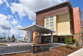 Photograph of La Quinta Inn & Suites, Flagstaff