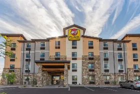 Photograph of My Place Hotel, Buckeye