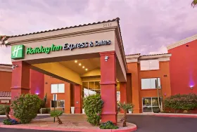 Photograph of Holiday Inn Express, Scottsdale