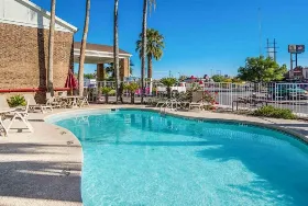 Photograph of Motel 6, Marana