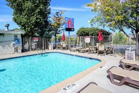 Photograph of Motel 6, Prescott