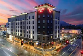 Photograph of Hampton Inn, Riverside