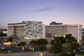 Photograph of DoubleTree by Hilton, South San Francisco