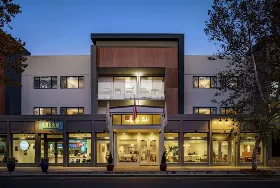 Photograph of Hilton Garden Inn, Davis