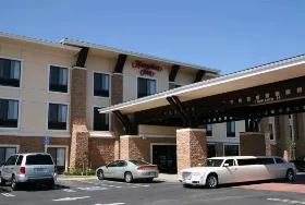 Photograph of Hampton Inn, Brentwood