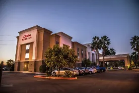 Photograph of Hampton Inn, Lathrop