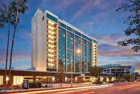 Photograph of Hilton Pasadena, Pasadena