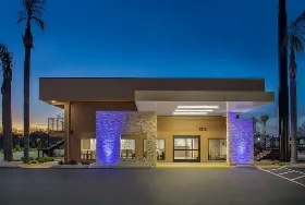Photograph of Days Inn, Merced