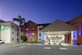 Photograph of Charter Inn And Suites, 