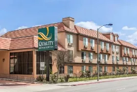 Photograph of Quality Inn, Bell Gardens