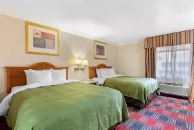 Photograph of Quality Inn, Oceanside