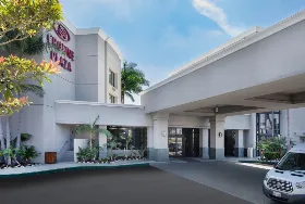 Photograph of Crowne Plaza, Costa Mesa