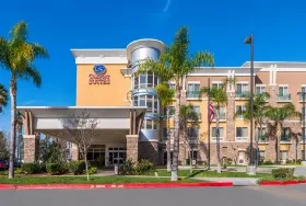 Photograph of Comfort Suites, Ontario