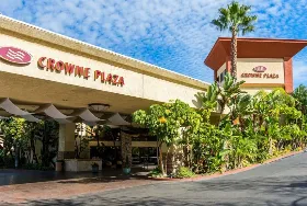 Photograph of Crowne Plaza, San Diego