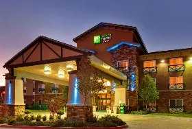 Photograph of Holiday Inn, Tehachapi