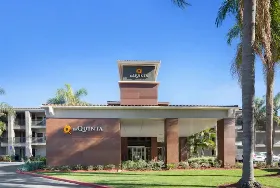 Photograph of La Quinta Inn & Suites, Santa Ana