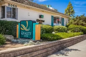 Photograph of Quality Inn, Santa Barbara