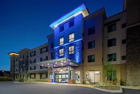 Photograph of Holiday Inn Express, Valencia