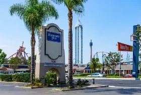 Photograph of Rodeway Inn, Buena Park