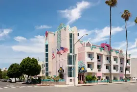 Photograph of Days Inn, Santa Monica