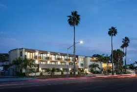 Photograph of Holiday Inn Express, La Jolla