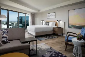 Photograph of Sonesta, Irvine