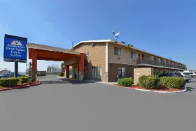 Photograph of Americas Best Value Inn, Bakersfield