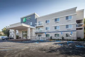 Photograph of Holiday Inn Express, Sunnyvale