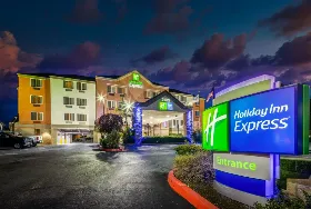 Photograph of Holiday Inn Express, Castro Valley