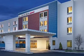 Photograph of SpringHill Suites, Redlands