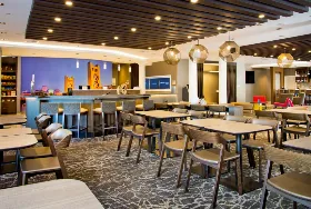 Photograph of SpringHill Suites, West Sacramento