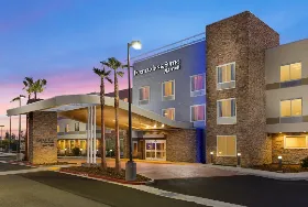 Photograph of Fairfield Inn & Suites, Folsom