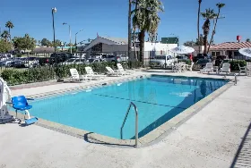 Photograph of Red Roof Inn, Blythe