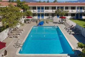 Photograph of Motel 6, San Luis Obispo