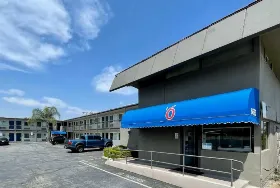 Photograph of Motel 6, Pico Rivera